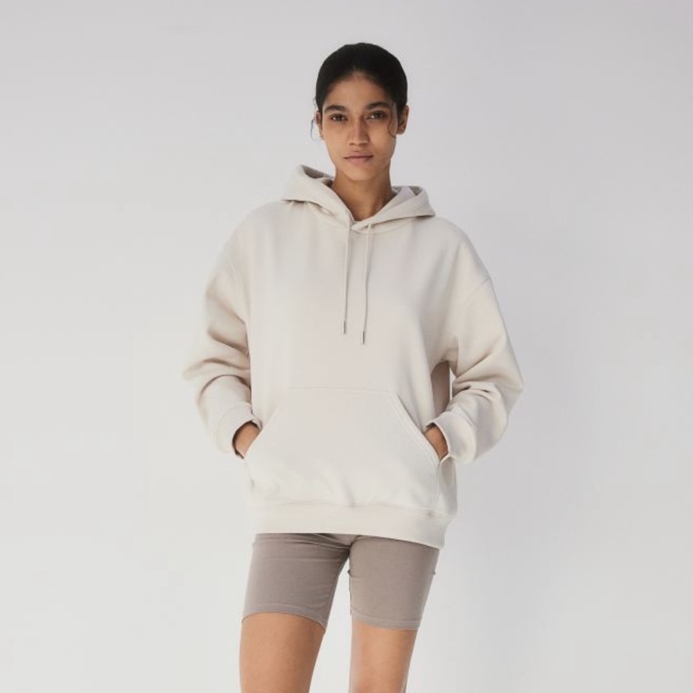 H&M | Cream Coloured Hoodie Size XS